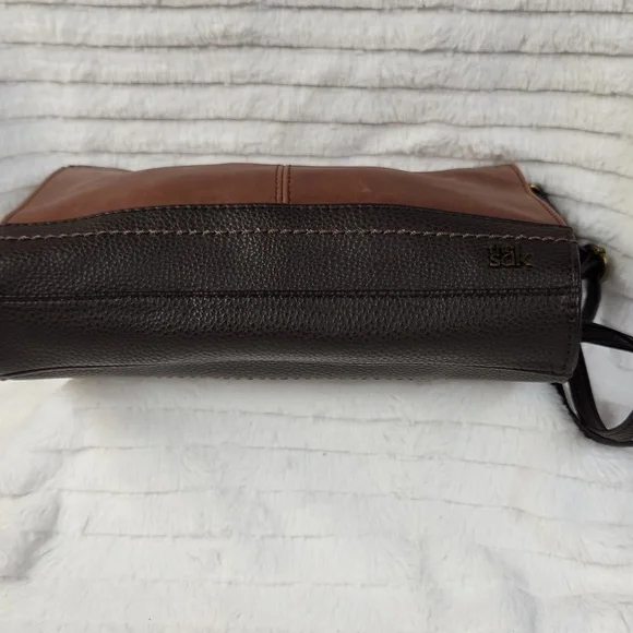 EUC The Sak Iris Demi Leather Crossbody Clutch Bag - Picture 5 of 7